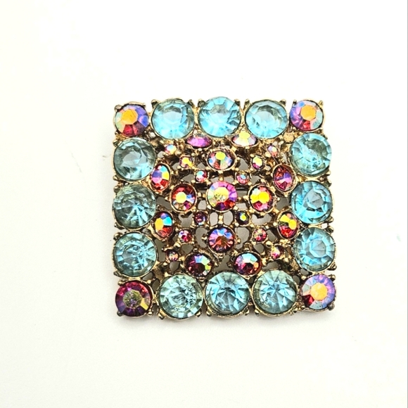 Vintage Jewelry - Vintage Gold Square Brooch Pink Aurora Borealis & Blue Rhinestones